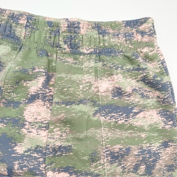 Nike Sportswear Women's Fleece Shorts - Picture 7 of 15